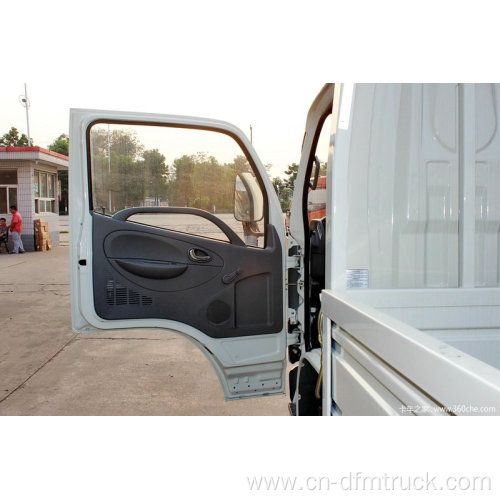 2-3 tons Dongfeng light truck in diesel